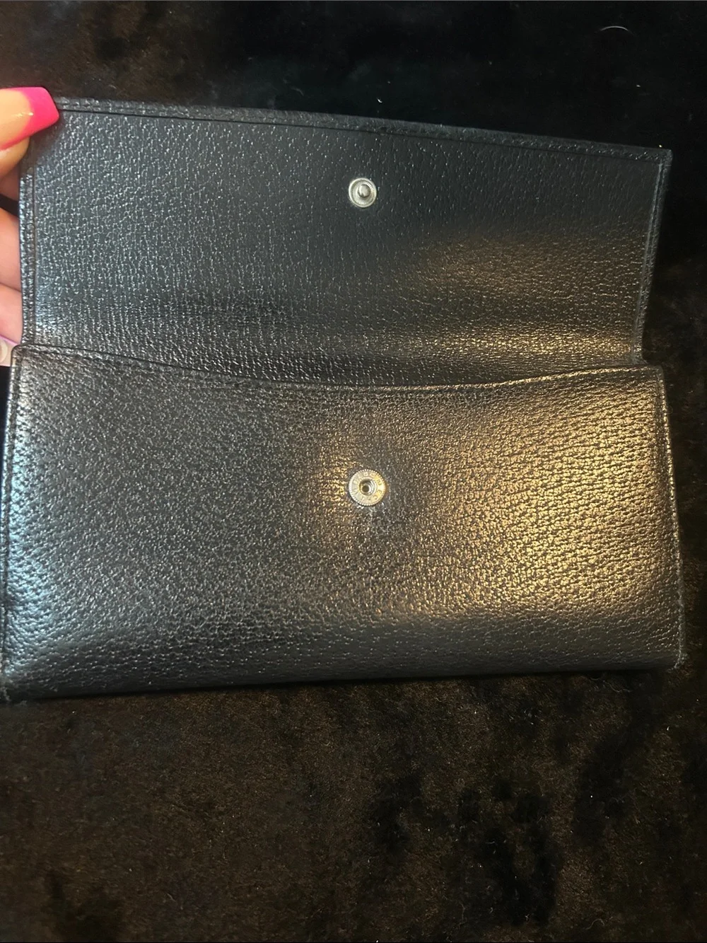 Gucci Black Leather Wallet with Silver G Logo - Picture 4 of 7